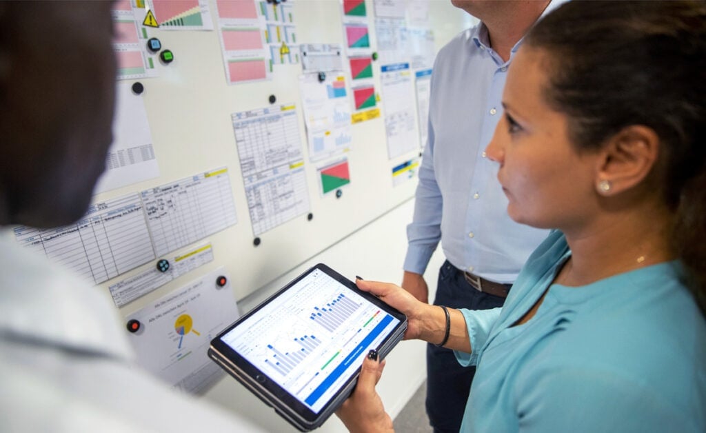 How Digital Technology Lightens the Load for Health Staff - Sub - DIA:logue