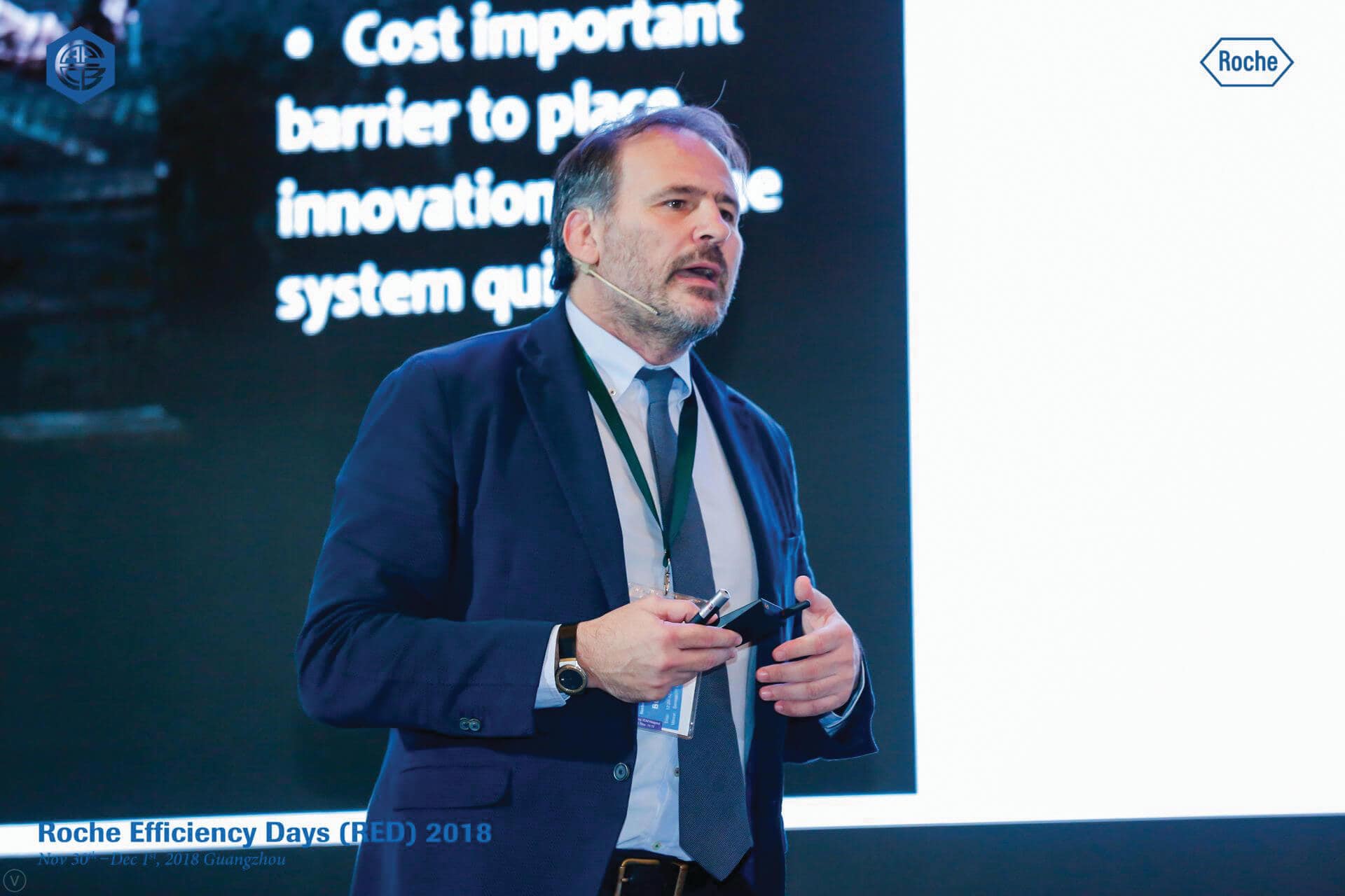 Towards a More Human Lab - Vol 5 Towards a more human lab 2 - Inside the Lab