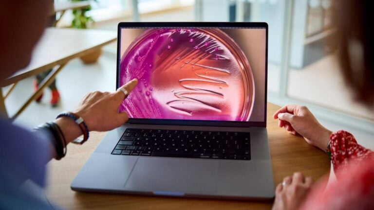 How clinical AI can identify at-risk patients before they’re seriously ill