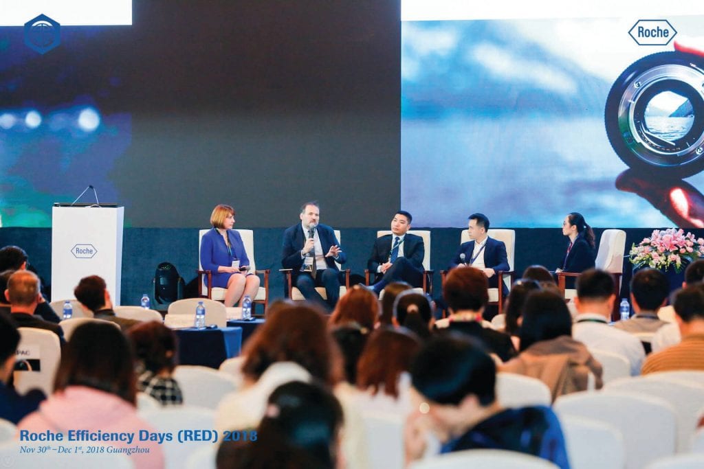 Healthcare Pannel Discussion featuring Dr Virginia (Jennie) Thurston, Dr Antonio Leon, Dr Mohd Jamsani bin Mat Salleh, Prof Lei Zheng, Prof Wei Bao Jun at Roche Efficiency Day (RED), Guangzhou, China – featured in Roche Diagram healthcare magazine publications.